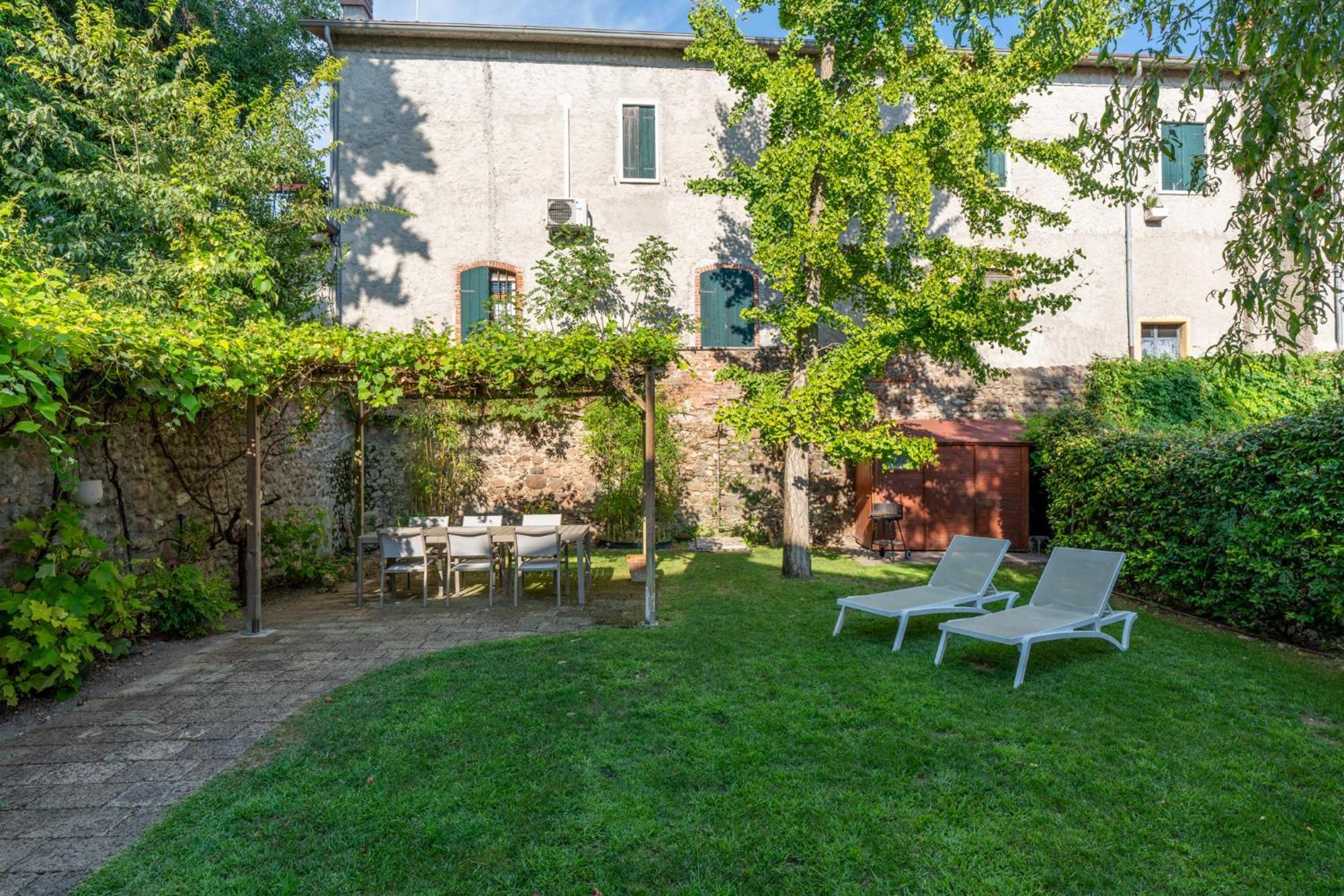 Corte Angelini By Postcardsfrom Castelnuovo del Garda Εξωτερικό φωτογραφία